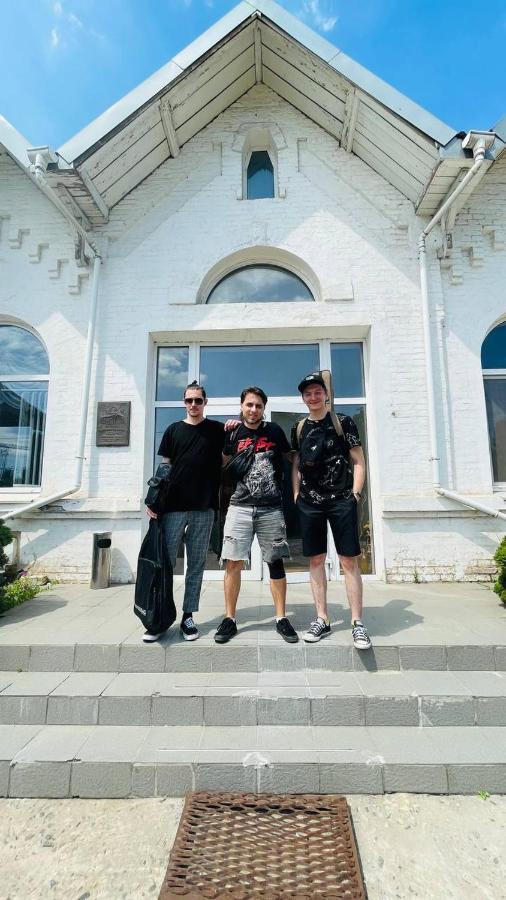 Hotel Арт-Вокзал Krywyj Rih Exterior foto