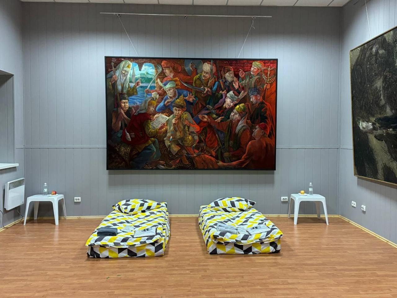 Hotel Арт-Вокзал Krywyj Rih Zimmer foto